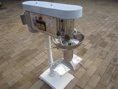 小型涼皮機(jī)廠家丨全自動(dòng)涼皮機(jī)市場報(bào)價(jià)圖片_高清圖_細(xì)節(jié)圖-邢臺(tái)市橋東區(qū)天騰機(jī)械設(shè)備制造廠(個(gè)體經(jīng)營) -